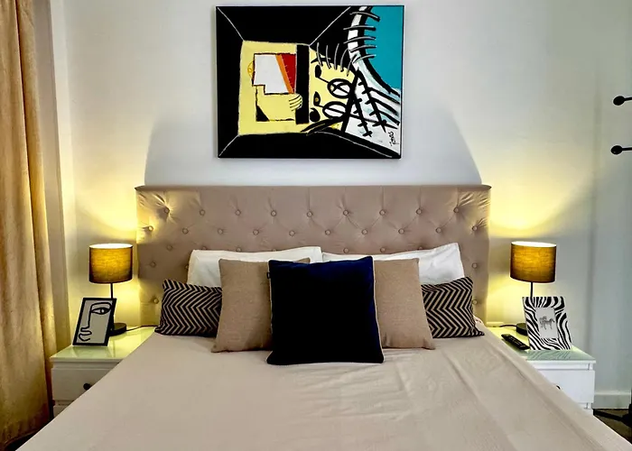 Alma Elegant Candelaria